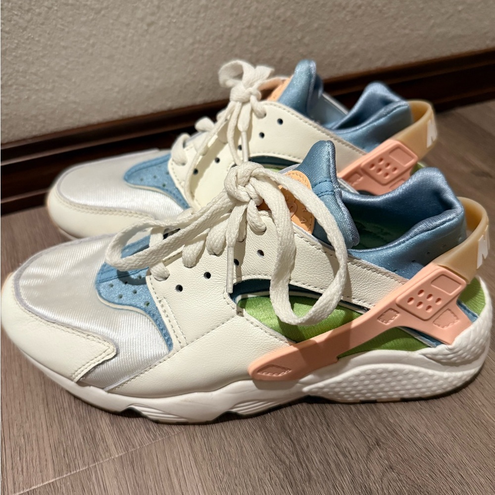 Women’s Nike Air Huarache